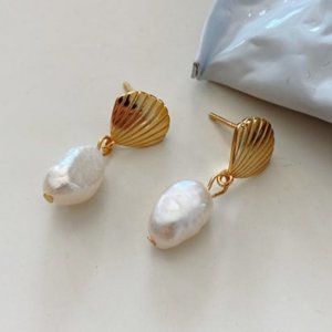 925 Sterling Silver Freshwater Pearl Earrings